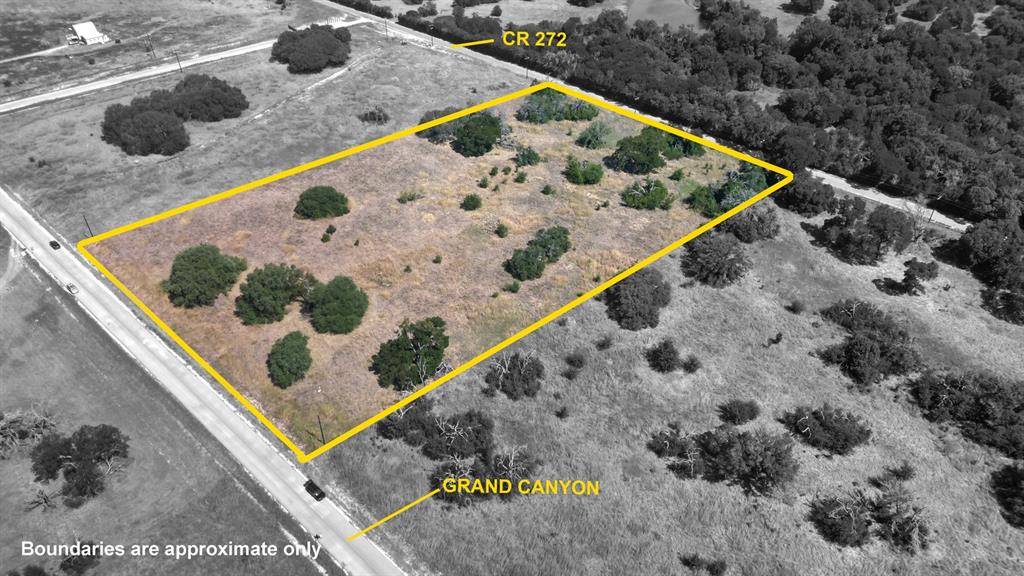 461 Grand Canyon Drive Property Photo 13