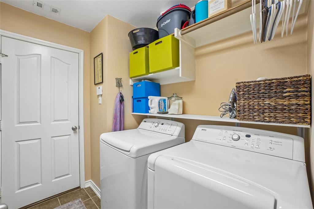 3436 Furlong Way Property Photo 32