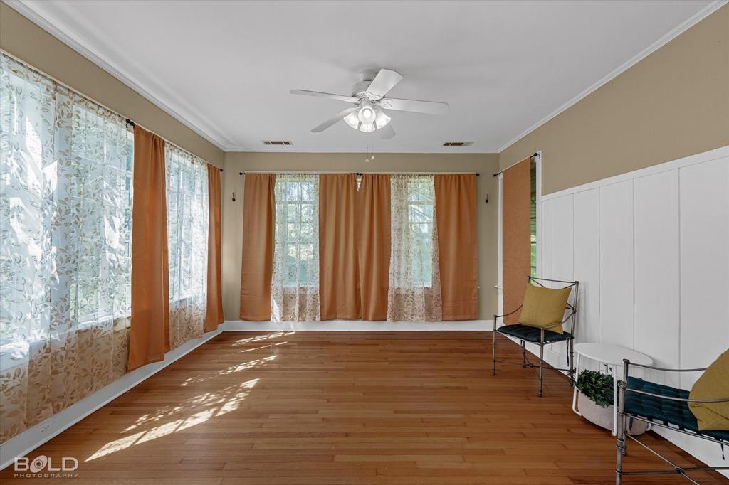 171 Archer Avenue Property Photo 8
