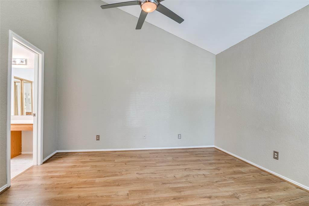 18040 Midway Road 255 Property Photo 15