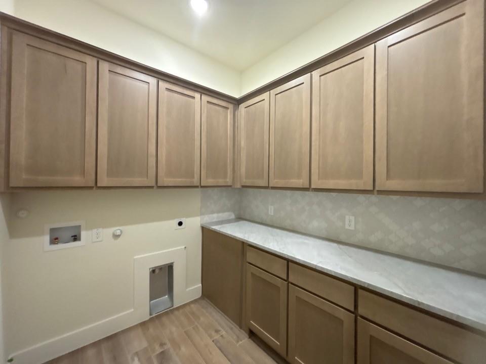 703 Water Side Drive Property Photo 14