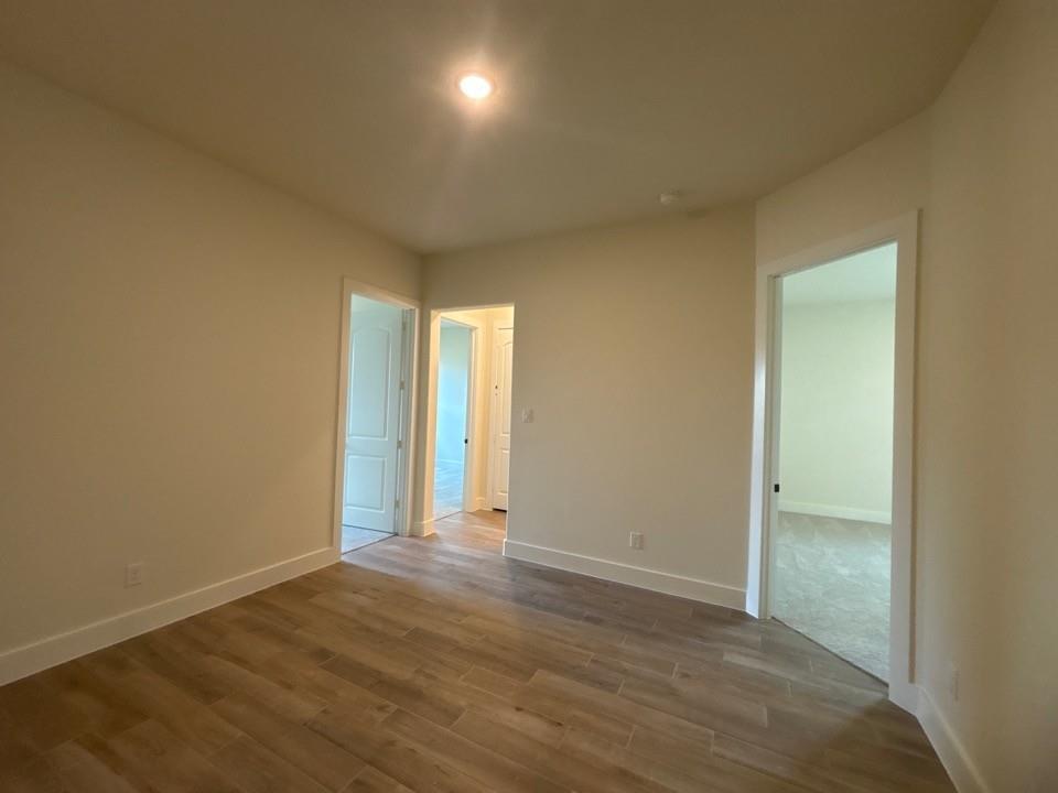 703 Water Side Drive Property Photo 17