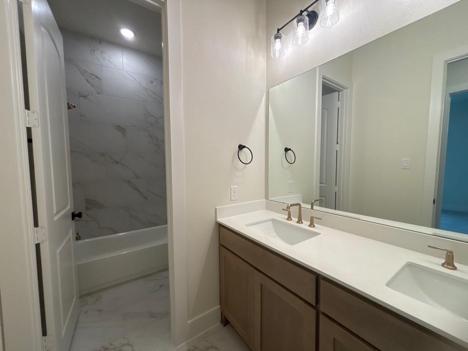 703 Water Side Drive Property Photo 20