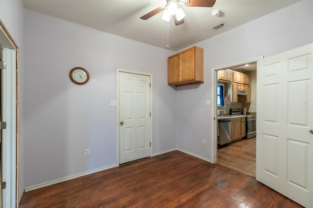 832 Peyton Street Property Photo 17
