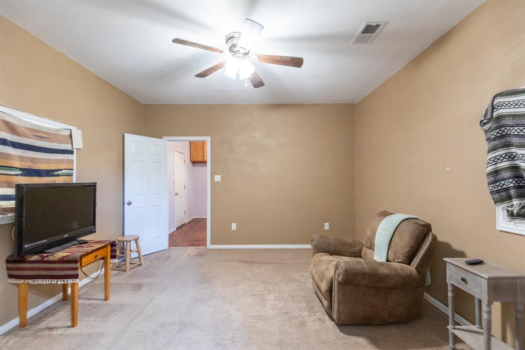 832 Peyton Street Property Photo 19