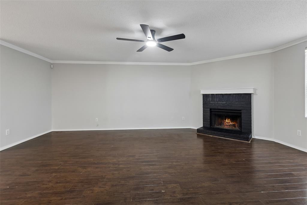 2901 Montague Trail Property Photo 7