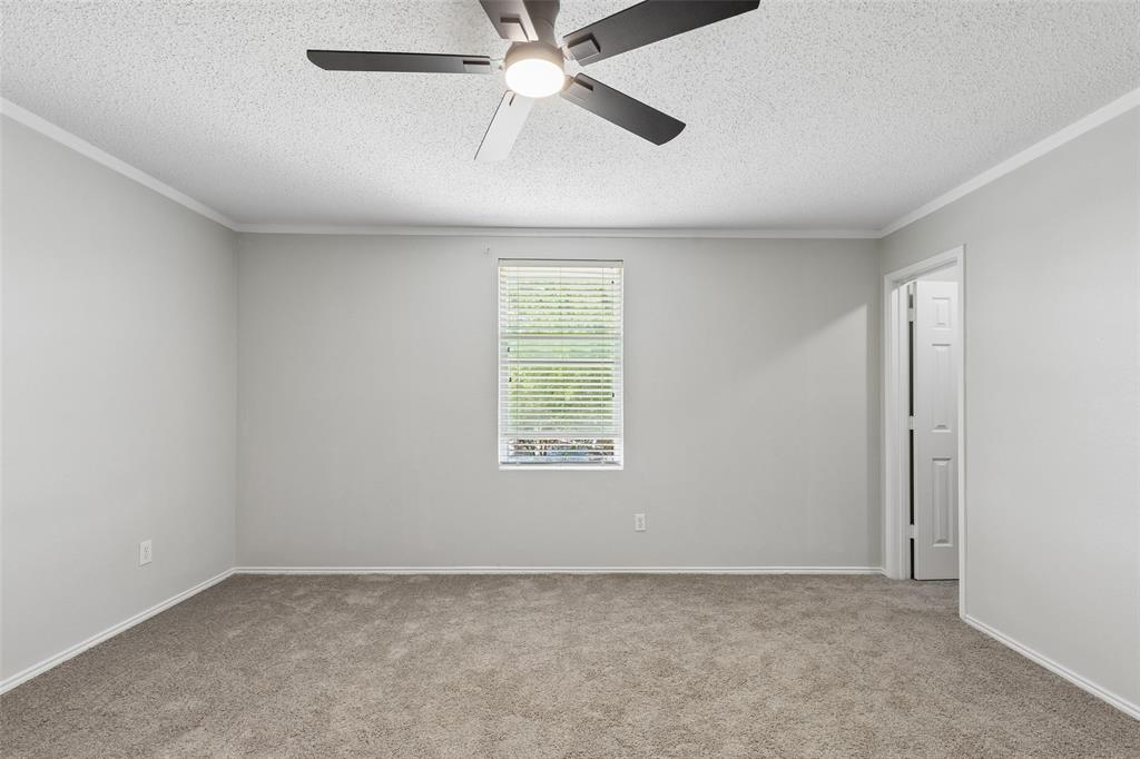2901 Montague Trail Property Photo 34