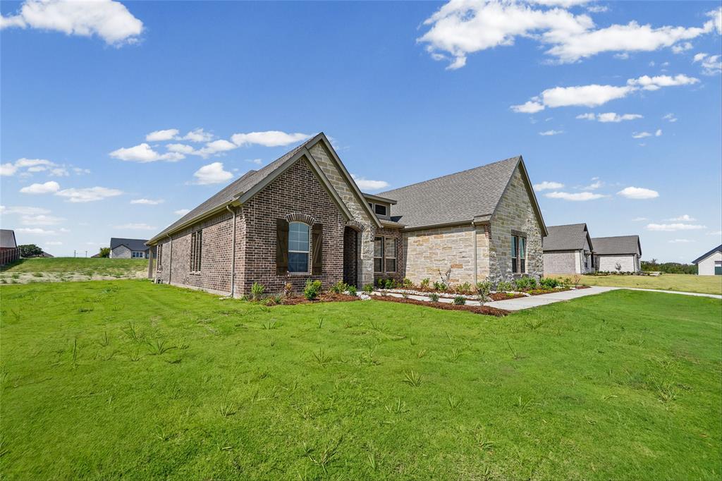 804 Valley Ridge Road Property Photo 3