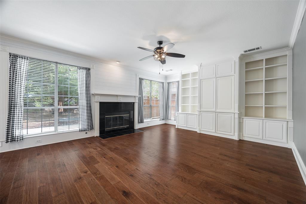 3208 Oak Meadow Drive Property Photo 4