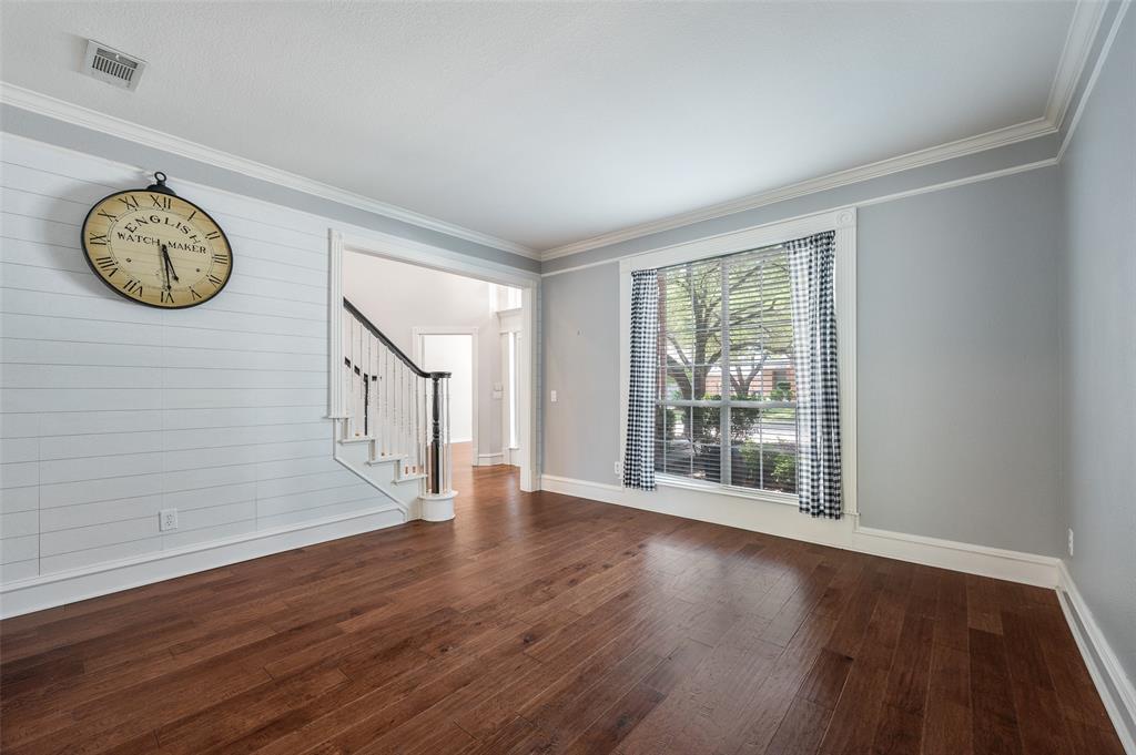 3208 Oak Meadow Drive Property Photo 12