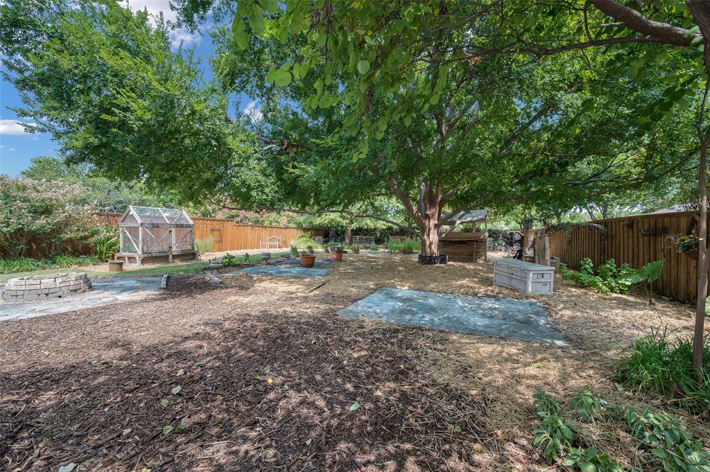 3208 Oak Meadow Drive Property Photo 23