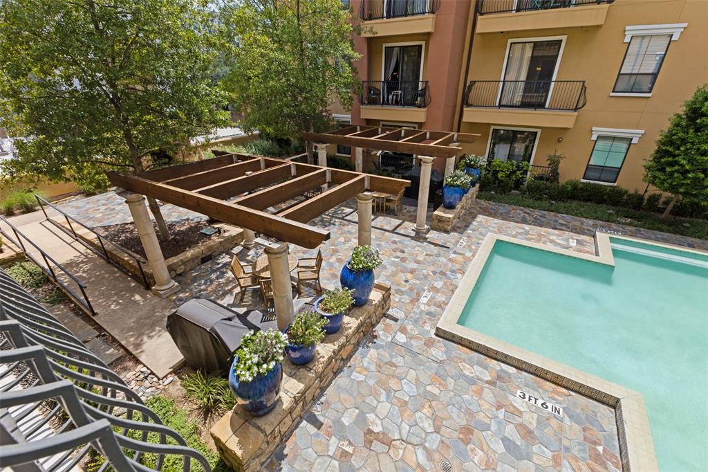 8616 Turtle Creek Boulevard 302 Property Photo 1