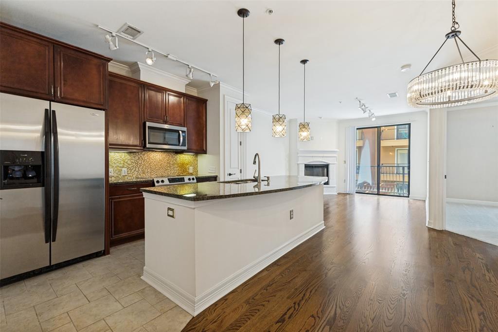 8616 Turtle Creek Boulevard 302 Property Photo 2