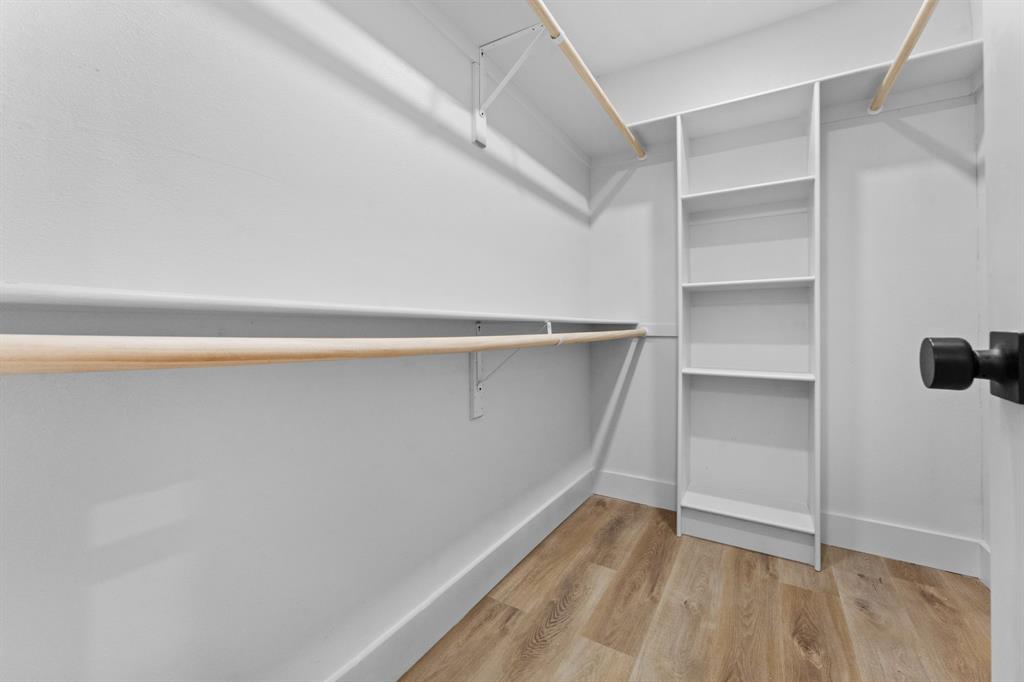 2113 Cedarwood Drive Property Photo 20