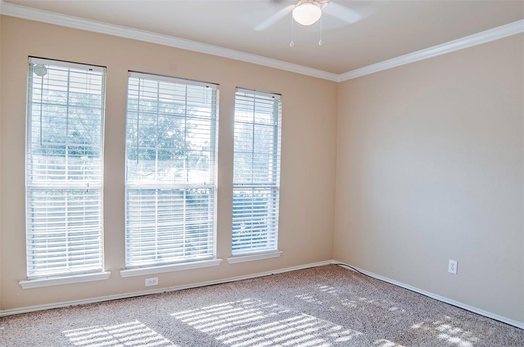 2056 Old Glory Lane Property Photo 12