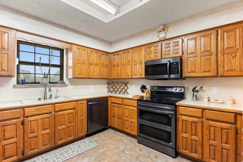 6032 Fm 1886 Property Photo 14