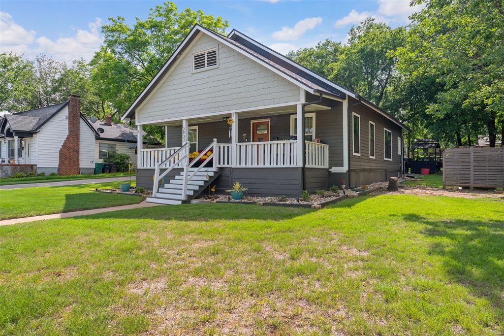 2832 Forest Avenue Property Photo 2