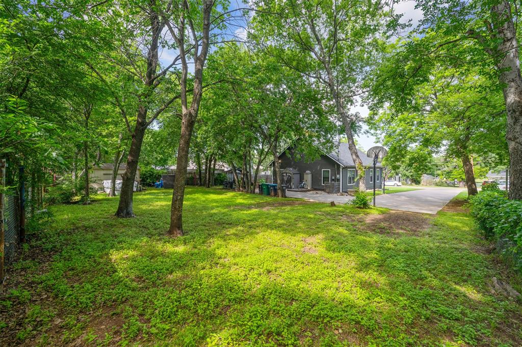 2832 Forest Avenue Property Photo 19
