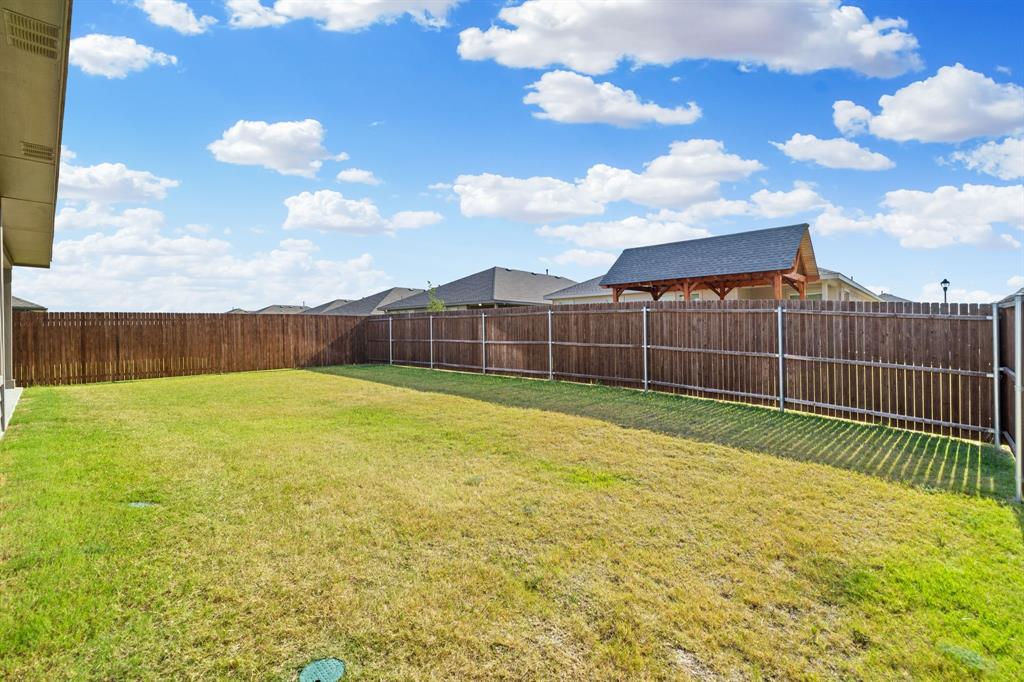 14633 Caelum Drive Property Photo 22