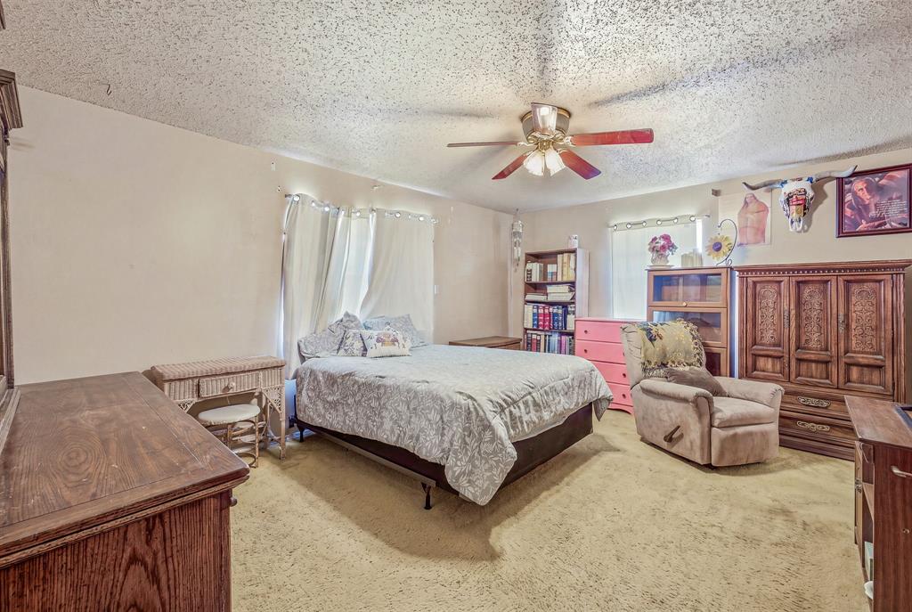 1642 Salesville Road Property Photo 18