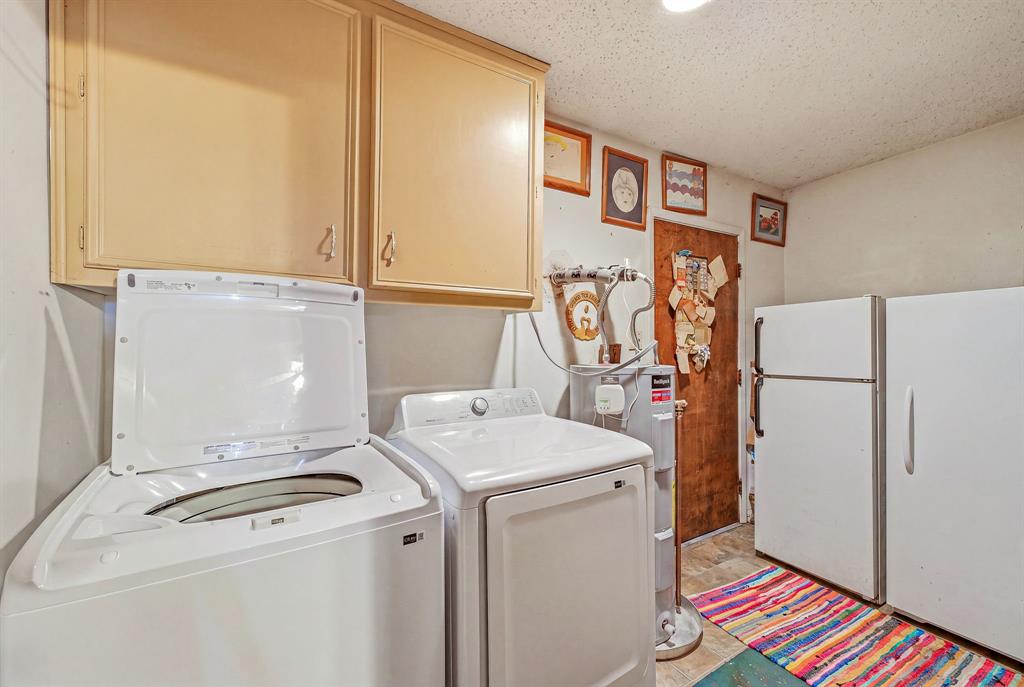 1642 Salesville Road Property Photo 23