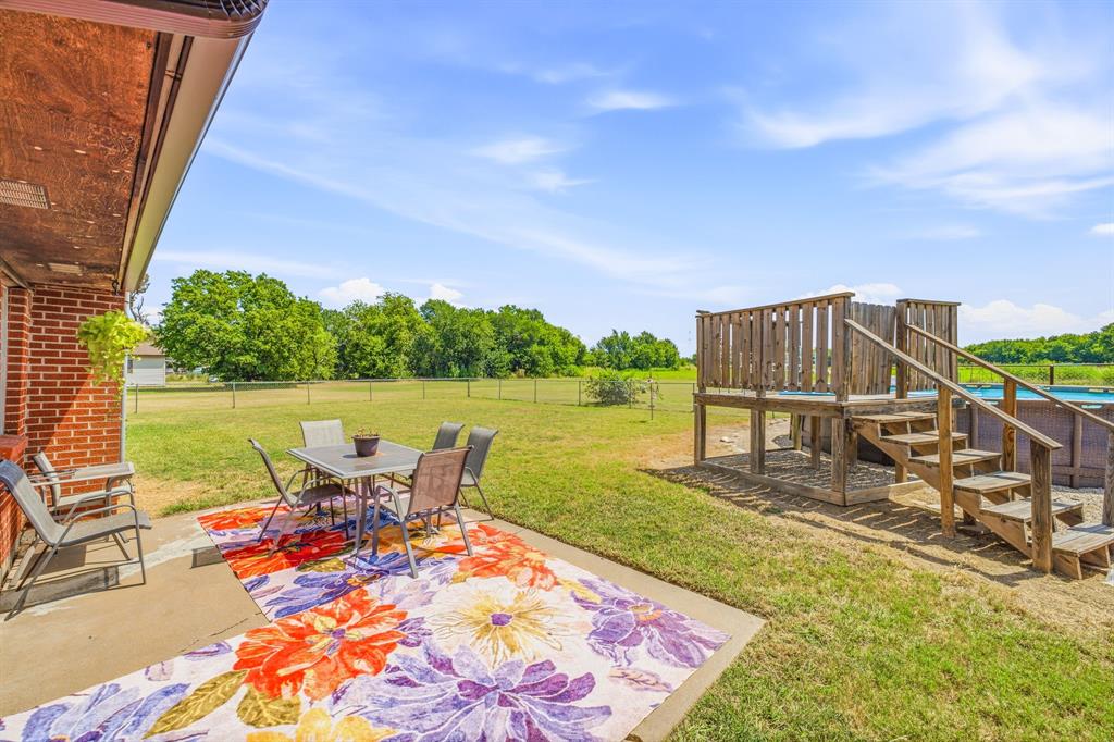 1642 Salesville Road Property Photo 24