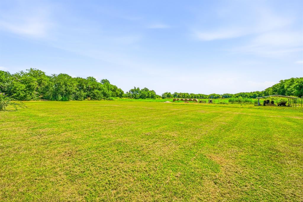 1642 Salesville Road Property Photo 29