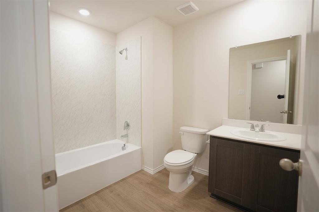 7005 Cottonseed Drive Property Photo 6