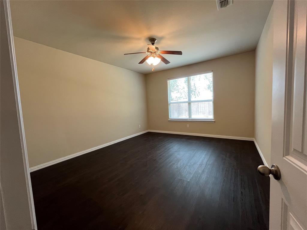 317 Bird Creek Property Photo 14