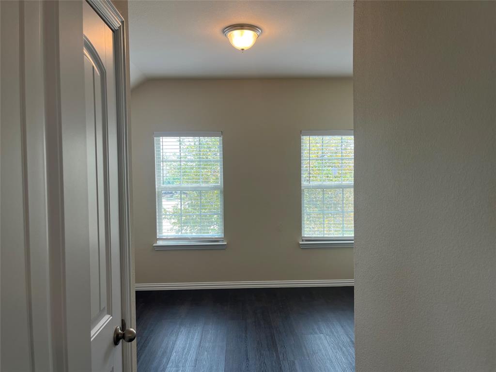 317 Bird Creek Property Photo 24