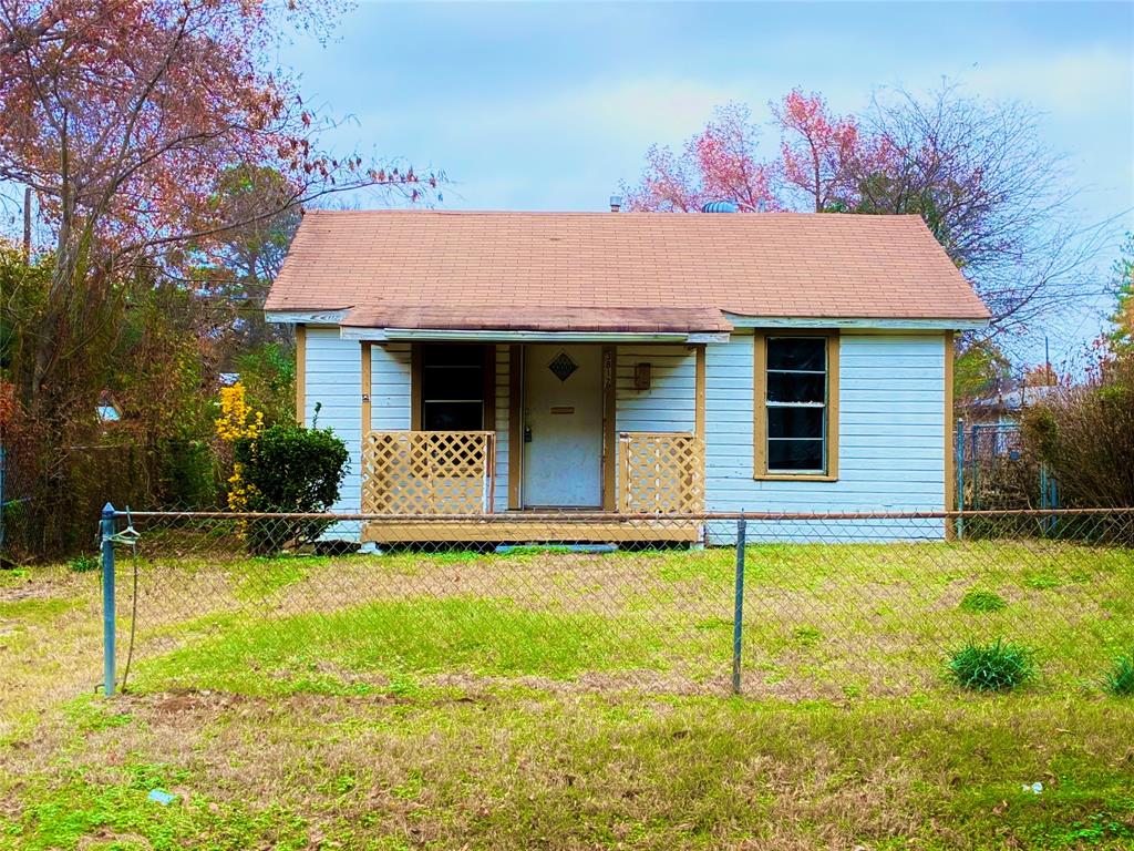 3812 Mayfield Street Property Photo 1