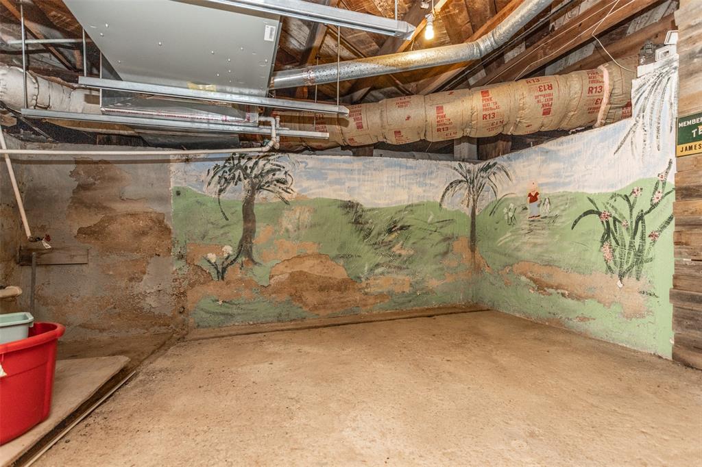 1118 S Lindsay Street Property Photo 33