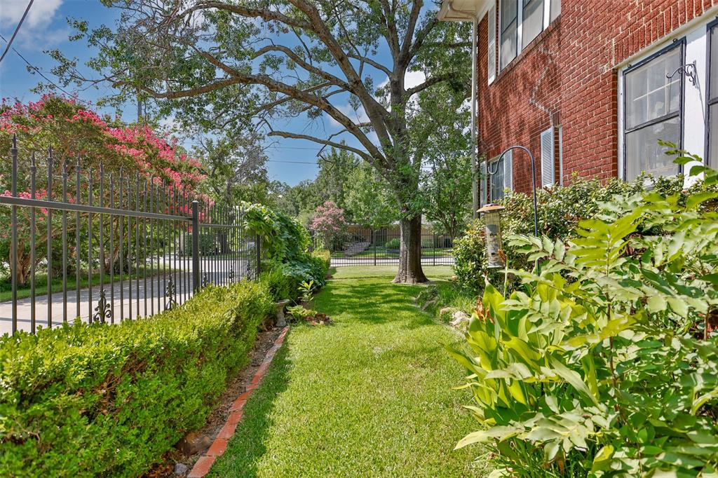1118 S Lindsay Street Property Photo 37
