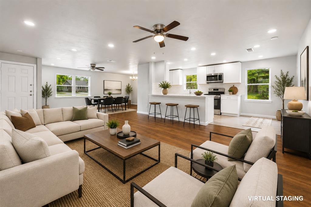 5001 Meadowbrook Drive Property Photo 1