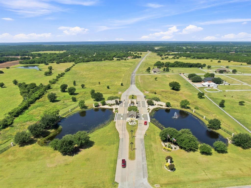 16046 Faircrest Drive Property Photo 4