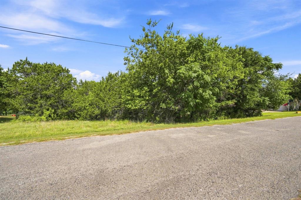 16046 Faircrest Drive Property Photo 17