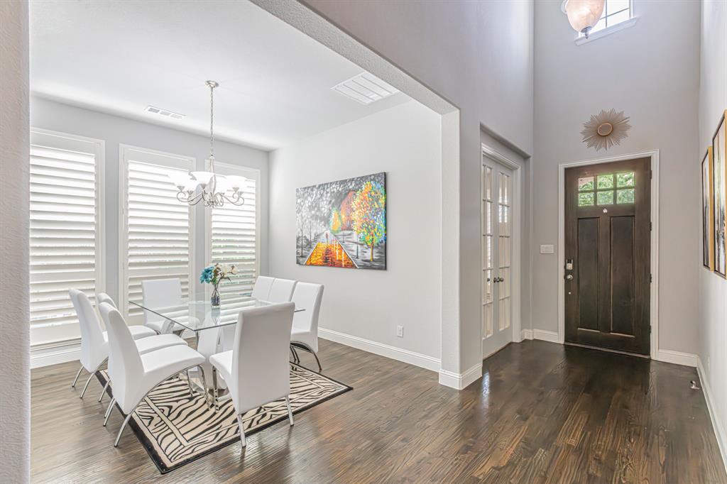 2517 Saffire Way Property Photo 2