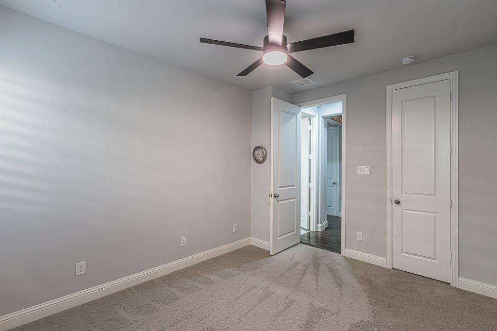 2517 Saffire Way Property Photo 25