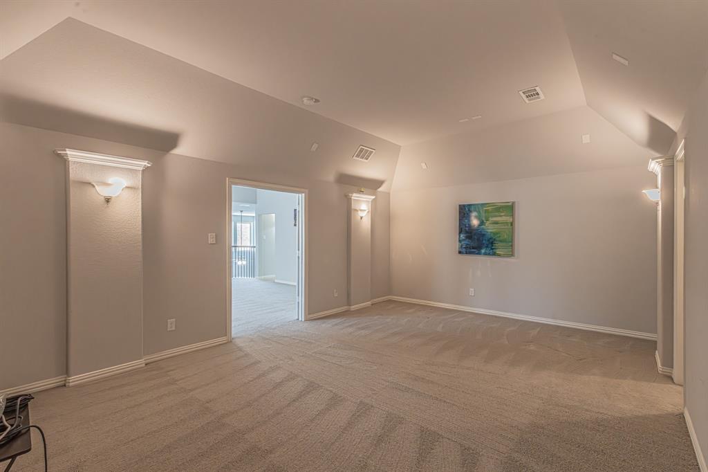 2517 Saffire Way Property Photo 30