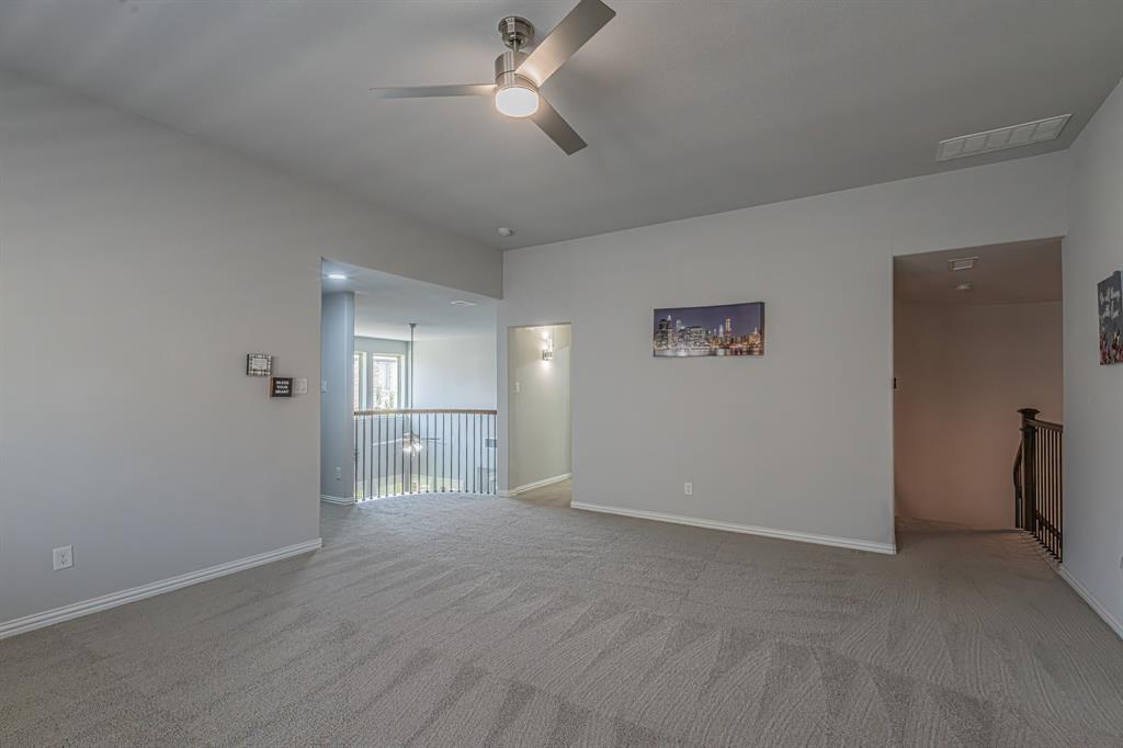2517 Saffire Way Property Photo 34
