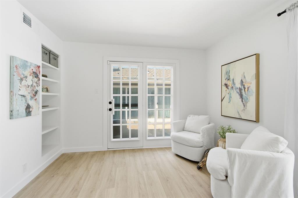 2202 Custer Parkway Property Photo 14