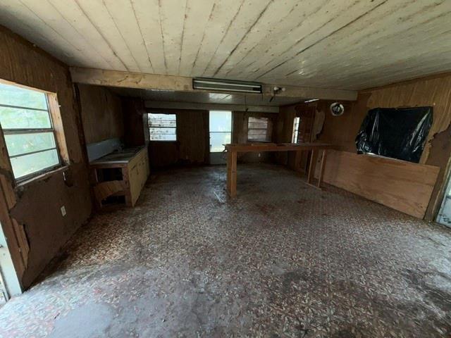 675 Fm 1713 Property Photo 13