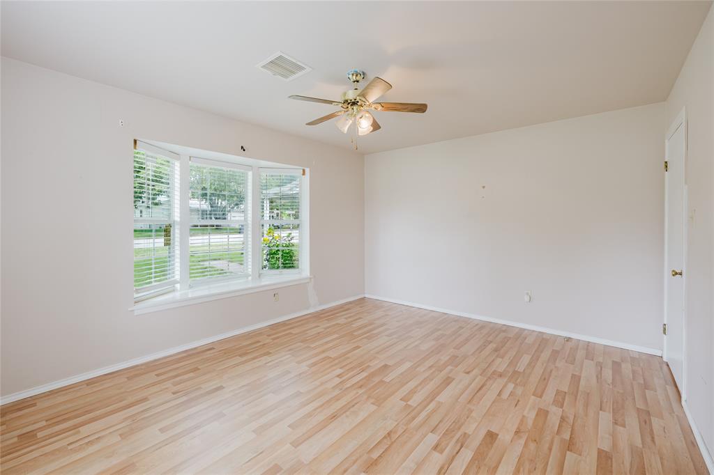 649 E Short Avenue Property Photo 15