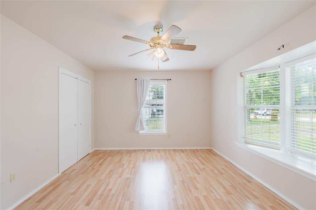 649 E Short Avenue Property Photo 16