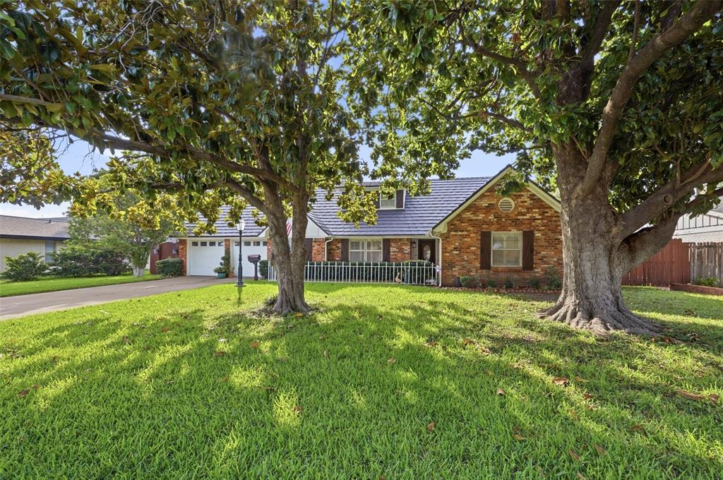 4705 Comita Avenue Property Photo 3