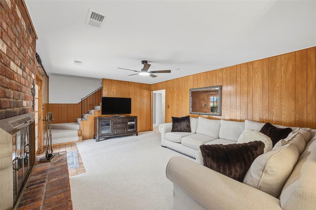 4705 Comita Avenue Property Photo 12
