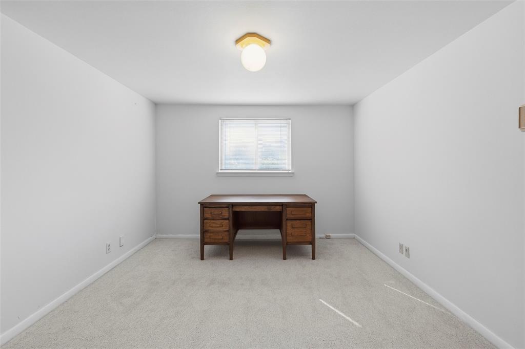 4705 Comita Avenue Property Photo 28