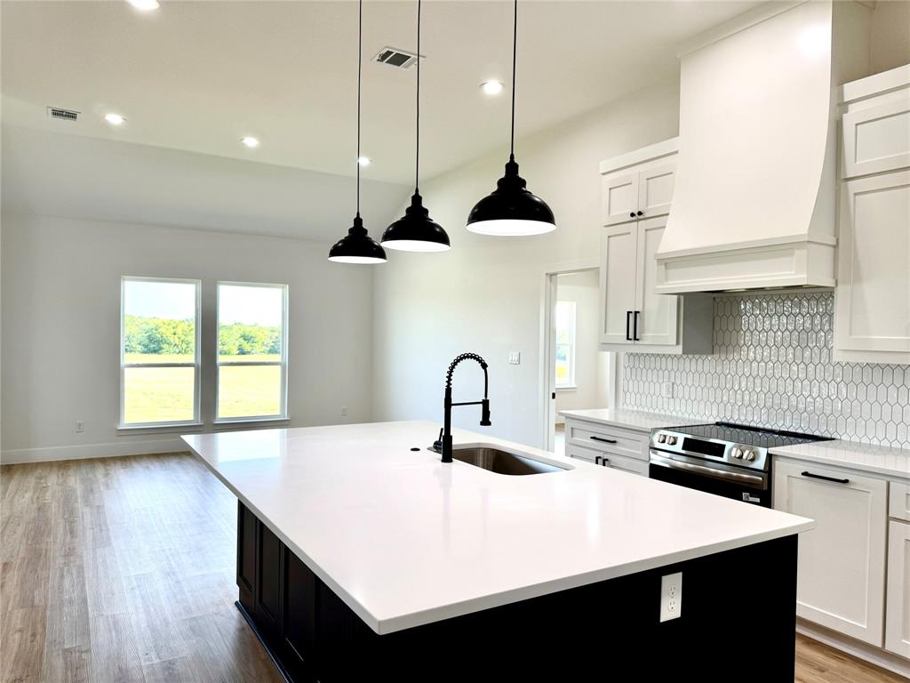 3297 Escobar Circle Property Photo 15