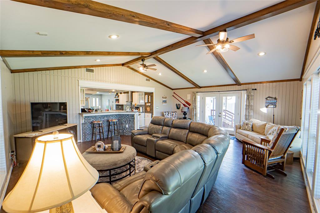 9250 County Road 204 Property Photo 4
