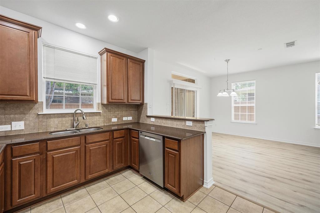 5824 Stone Mountain Road Property Photo 11